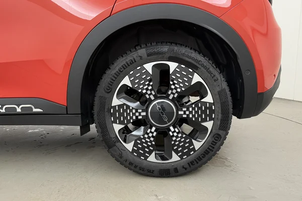 Fiat 600 (2025) — foto 15 van 18