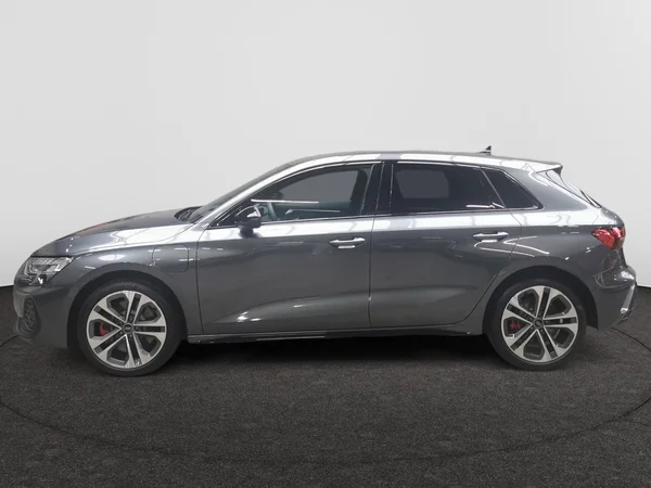 AUDI A3 Sportback PHEV (2026) — foto 16 van 16