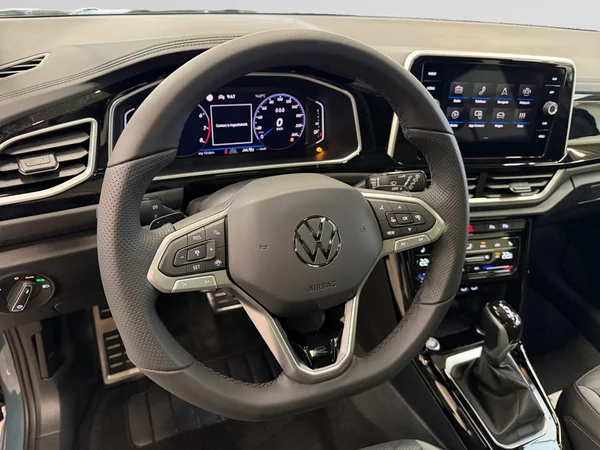 VOLKSWAGEN T-Roc (2026) — foto 14 van 24