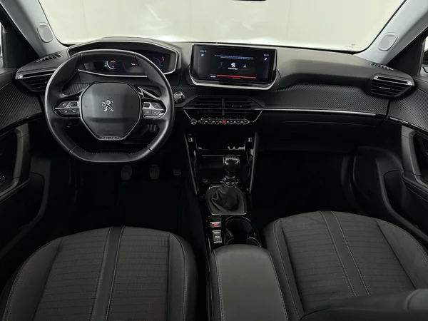 PEUGEOT 2008 (2022) — foto 27 van 27