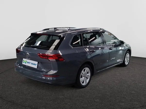 VOLKSWAGEN Golf VIII SW (2024) — foto 8 van 15