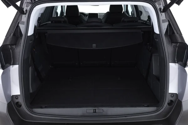 Peugeot 5008 (2019) — foto 10 van 18