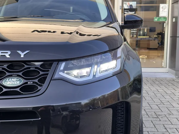 Land Rover Discovery Sport (2026) — foto 25 van 32