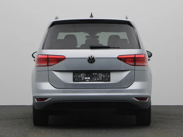 VOLKSWAGEN Touran (2026) — foto 20 van 23
