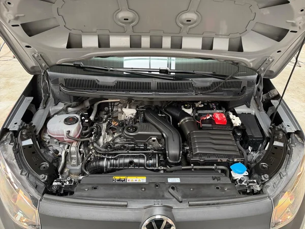 VOLKSWAGEN Caddy Cargo (2024) — foto 8 van 16