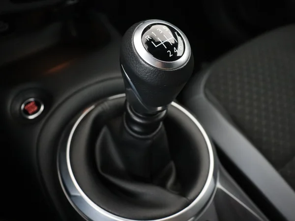 NISSAN Juke (2024) — foto 4 van 27