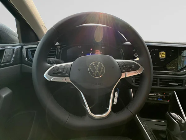 VOLKSWAGEN Polo (2026) — foto 4 van 24