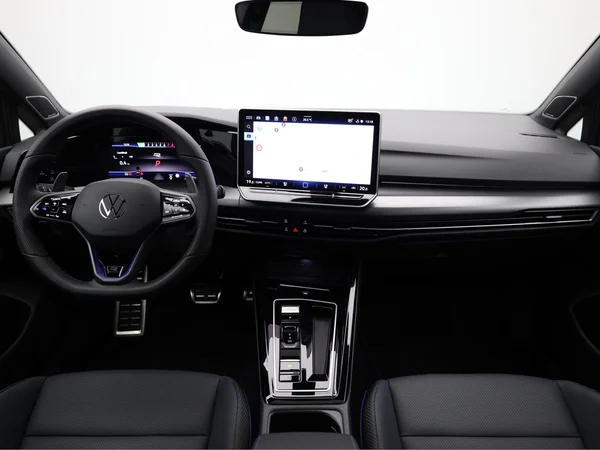VOLKSWAGEN Golf VIII R (2026) — foto 22 van 23