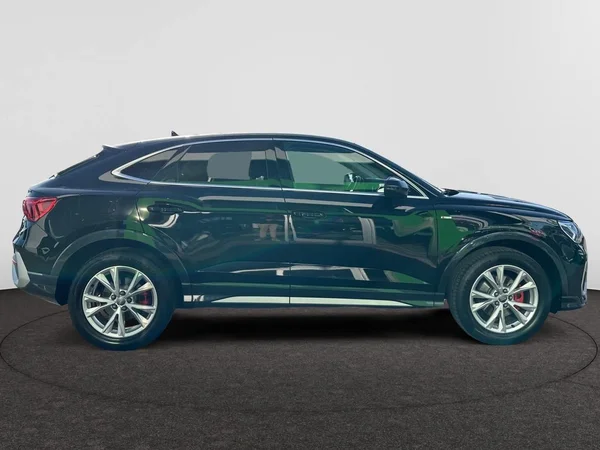 AUDI Q3 Sportback (2020) — foto 7 van 43