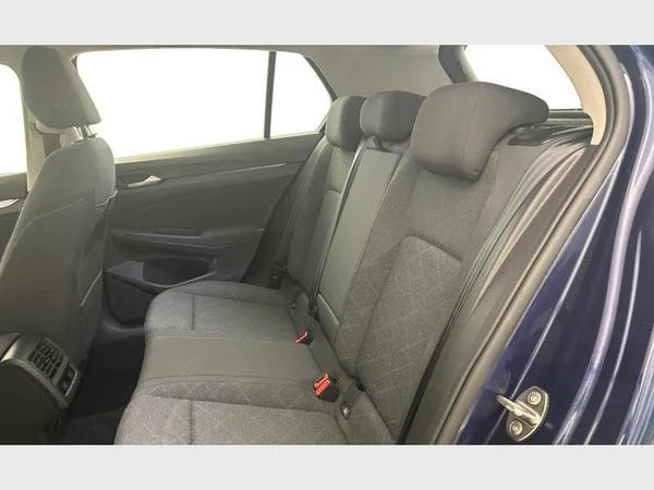 Volkswagen Golf VIII (2021) — foto 6 van 15