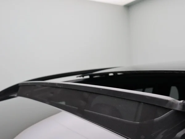 Mercedes-Benz EQB (2025) — foto 6 van 33