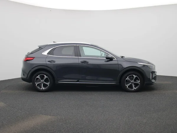 Kia XCeed (2023) — foto 38 van 41