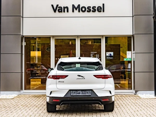 Jaguar I-PACE (2023) — foto 25 van 29