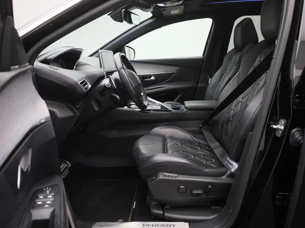 Peugeot 3008 (2020) — foto 3 van 49