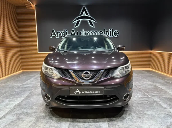 Nissan Qashqai (2017) — foto 12 van 25