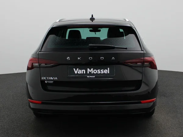 Škoda Octavia (2022) — foto 38 van 42