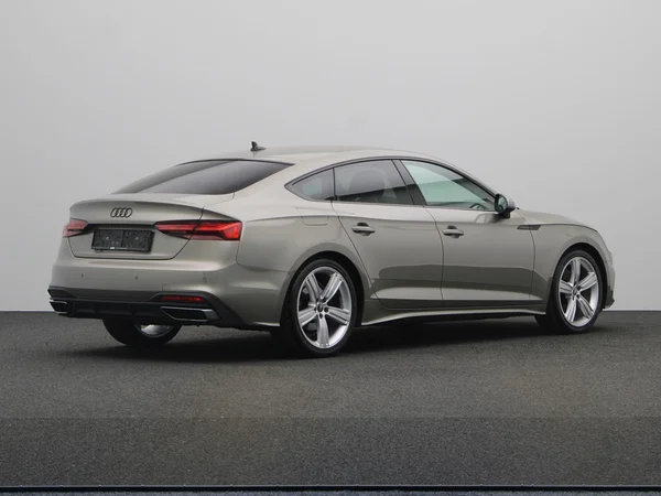 AUDI A5 Sportback (2021) — foto 12 van 19