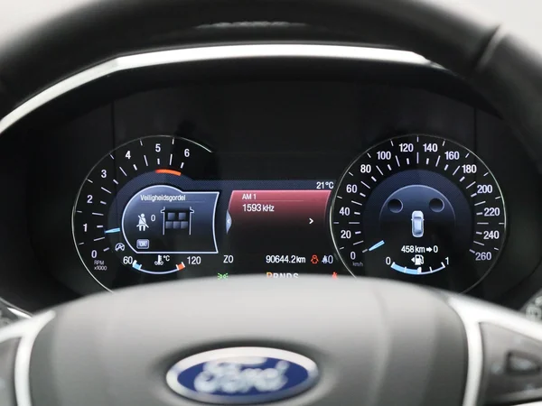 Ford S-Max (2022) — foto 38 van 39