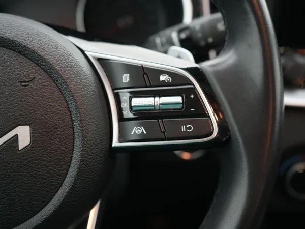 Kia cee'd (2024) — foto 13 van 29