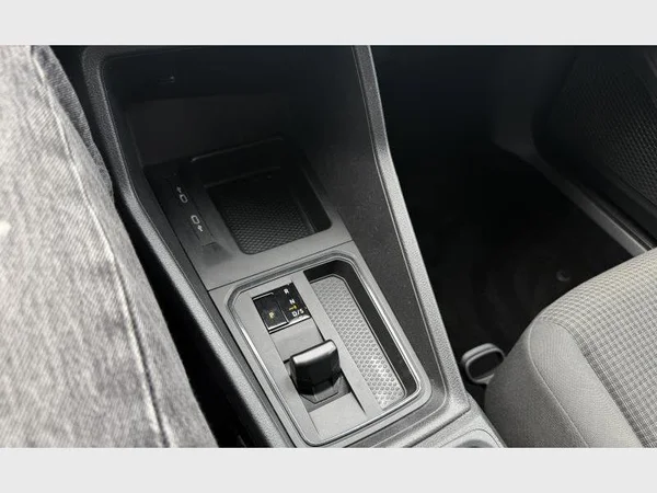 Volkswagen Caddy (2021) — foto 14 van 21