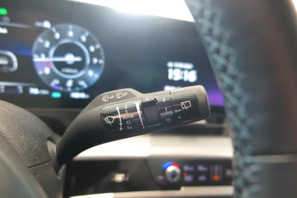 Kia Sportage (2024) — foto 15 van 35