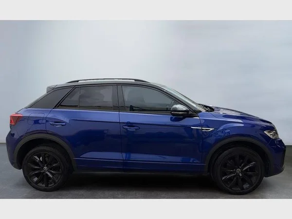 Volkswagen T-Roc (2023) — foto 19 van 25