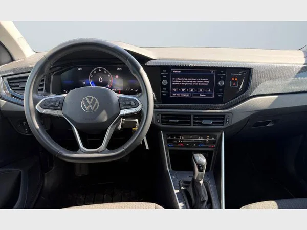 Volkswagen Polo (2023) — foto 8 van 30
