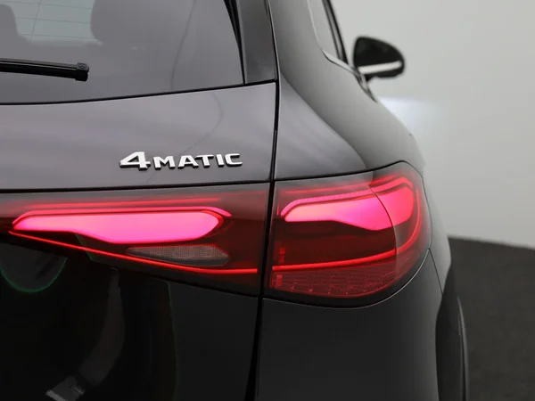 Mercedes-Benz GLC (2025) — foto 42 van 52