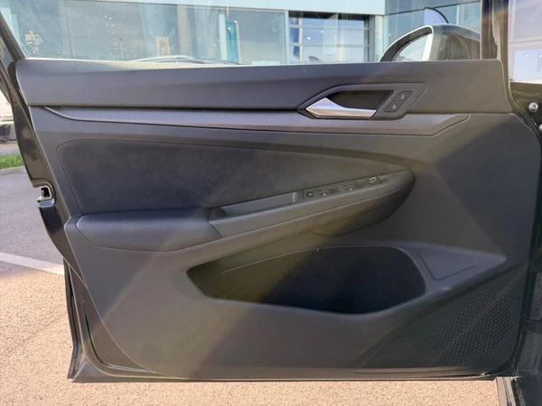 VOLKSWAGEN Golf VIII (2025) — foto 8 van 25