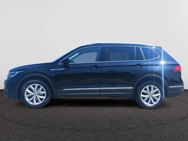 VOLKSWAGEN Tiguan Allspace (2023) — foto 6 van 13