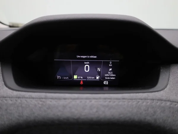 Škoda Enyaq iV (2023) — foto 11 van 37