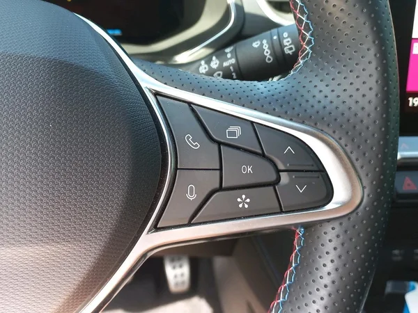 Renault Symbioz (2025) — foto 13 van 23