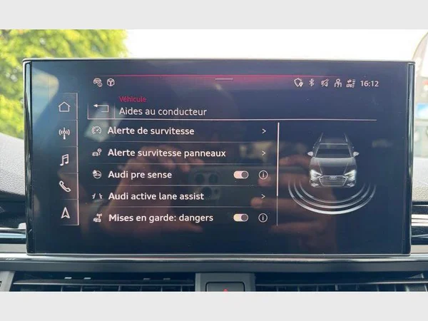 Audi A4 Avant (2024) — foto 17 van 31