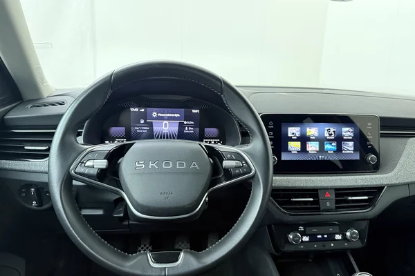 Skoda Kamiq (2025) — foto 2 van 19