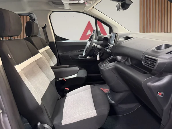 Citroen Berlingo (2025) — foto 22 van 30