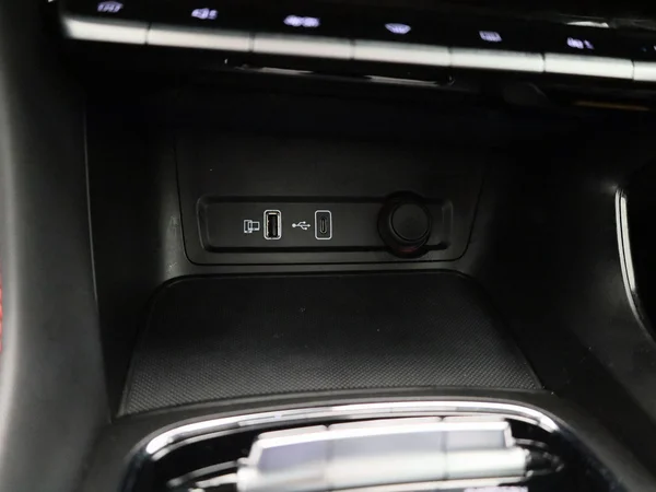MG ZS (2023) — foto 14 van 34