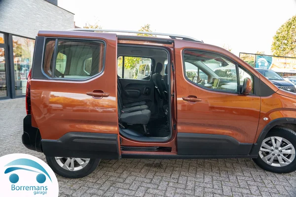 Peugeot RIFTER (2020) — foto 13 van 37