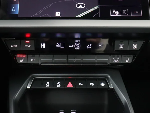 AUDI A3 Sportback (2025) — foto 10 van 18