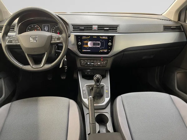 SEAT Arona (2018) — foto 2 van 24