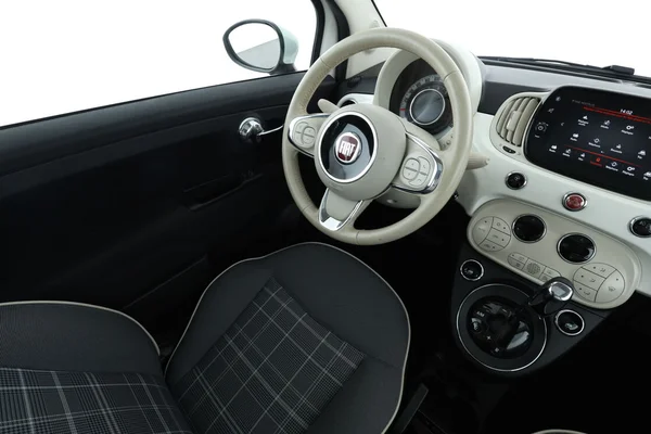 Fiat 500 (2018) — foto 4 van 16