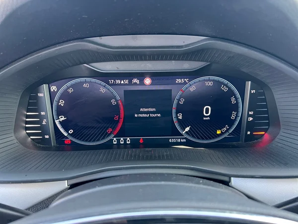SKODA Kamiq (2023) — foto 17 van 18