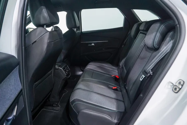 Peugeot 3008 PHEV (2023) — foto 26 van 54