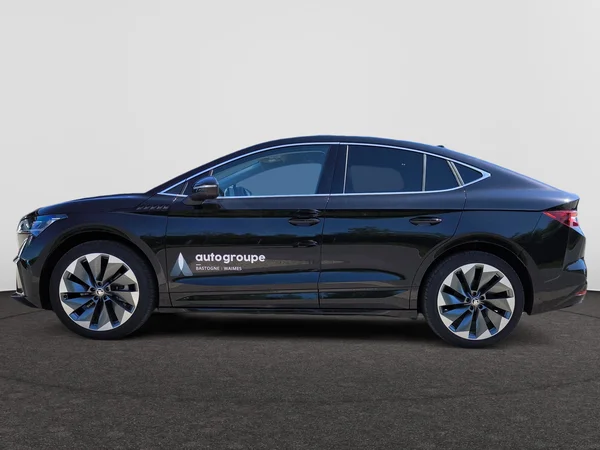 SKODA Enyaq Coupé (2025) — foto 12 van 37