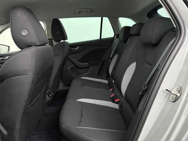 SKODA Scala (2025) — foto 2 van 18