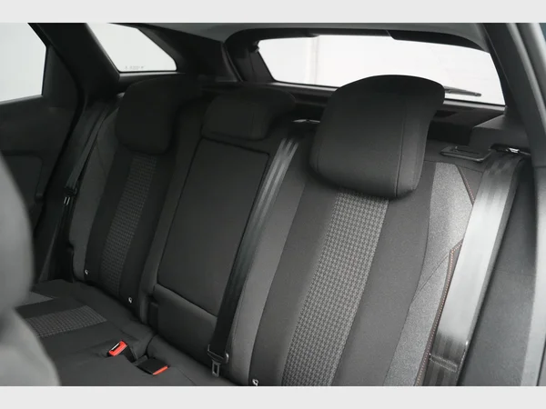 PEUGEOT 3008 (2022) — foto 21 van 28