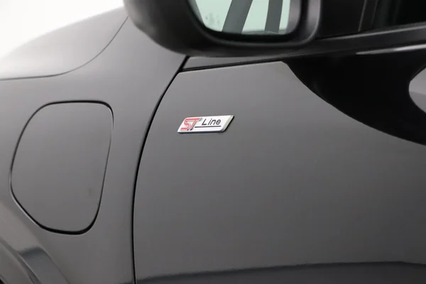 Ford Kuga (2023) — foto 17 van 29