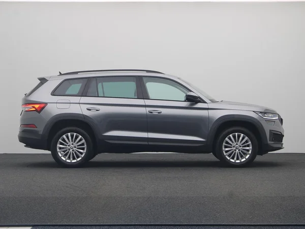 SKODA Kodiaq (2024) — foto 21 van 23