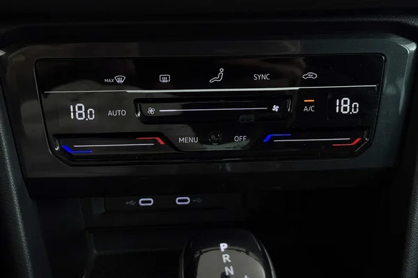 Volkswagen Tiguan (2022) — foto 37 van 37