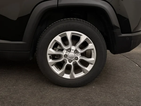 JEEP Compass (2024) — foto 7 van 29
