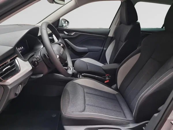 SKODA Kamiq (2026) — foto 11 van 17